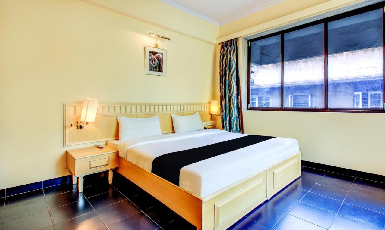 Hotel Kadamb Residency Mumbai Exterior photo